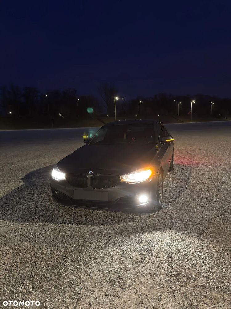 BMW 3GT 328i GT Sport Line - 30