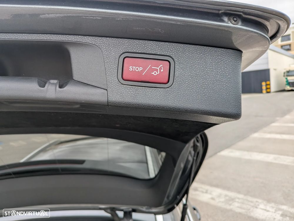 Mercedes-Benz E 220 d 4-Matic All Terrain Avantgarde + - 32