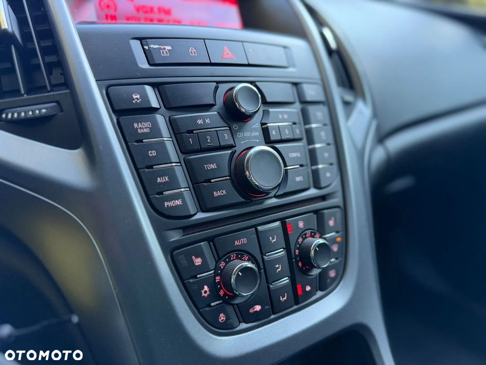 Opel Astra 1.6 Active - 26