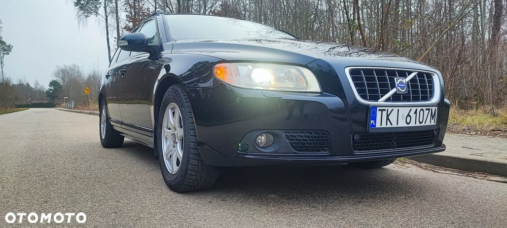 Volvo V70 2.0 Momentum - 13