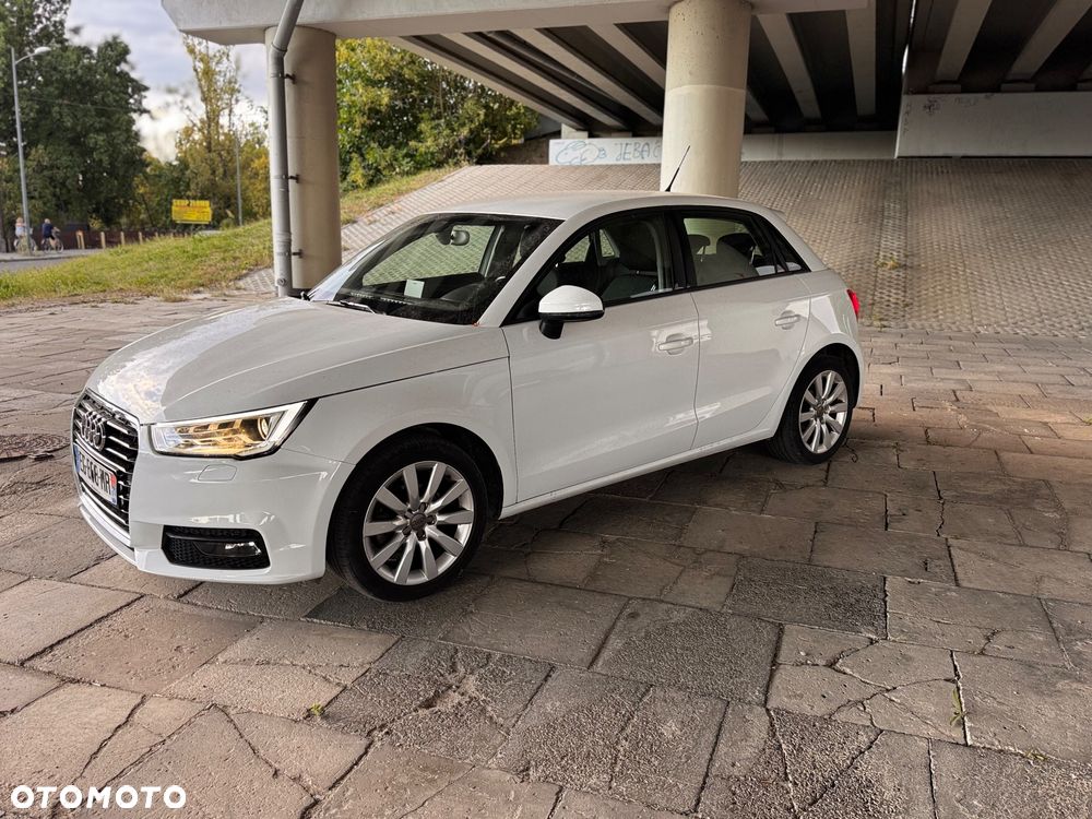 Audi A1 Sportback 1.4 TDI (ultra) S tronic design - 8