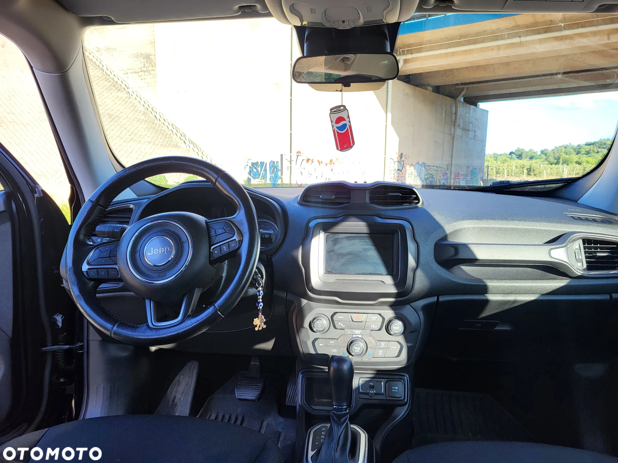 Jeep Renegade - 9