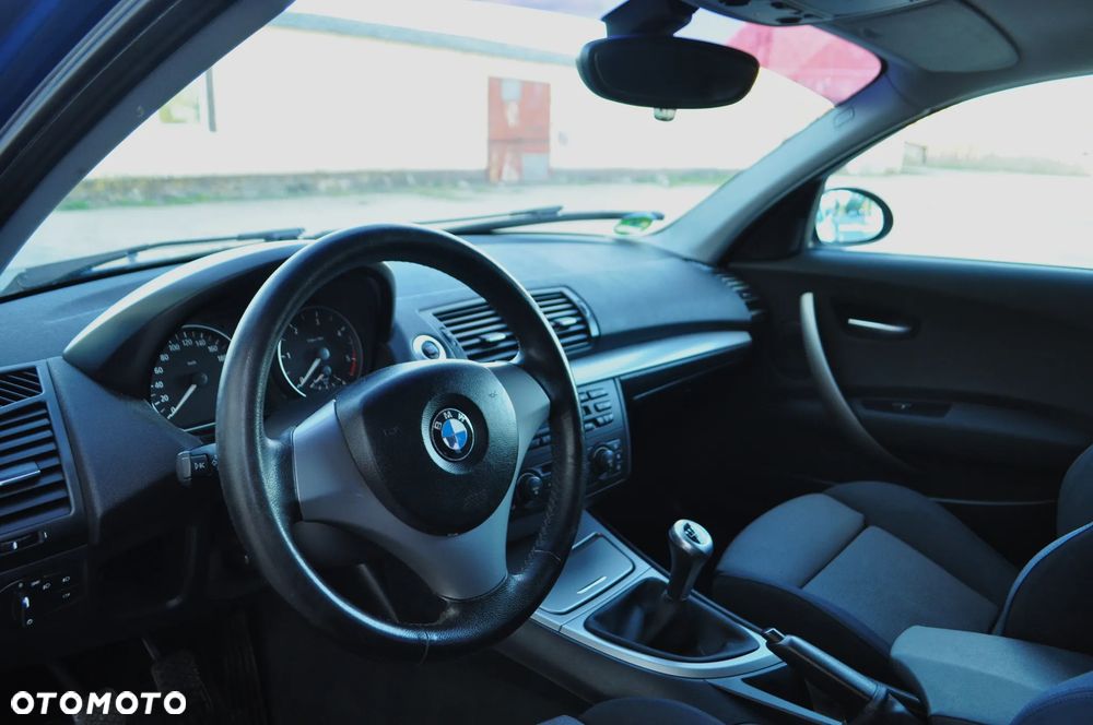 BMW Seria 1 118d - 9