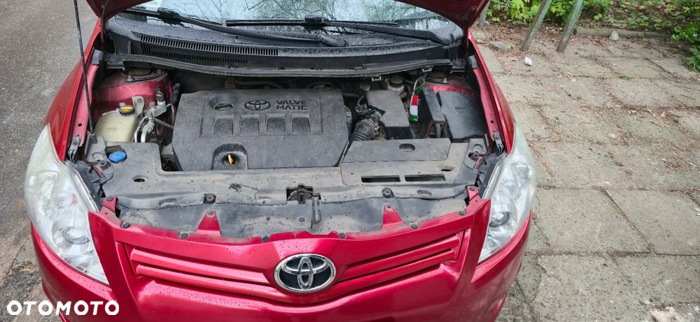 Toyota Auris 1.6 Premium - 13