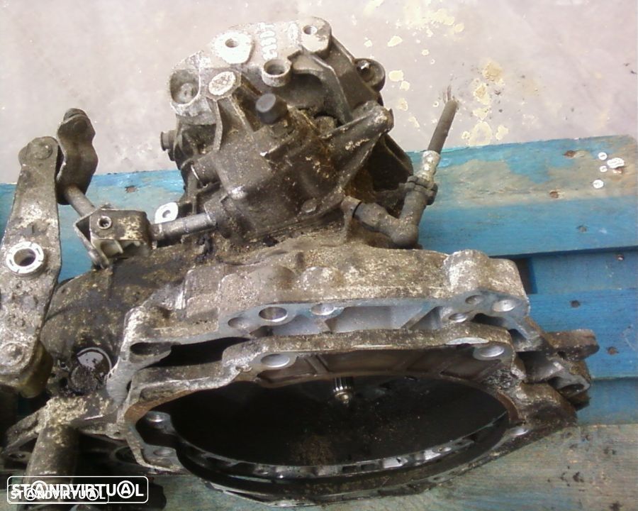 caixa velocidades Opel Corsa C 1.3 CDTI - 1