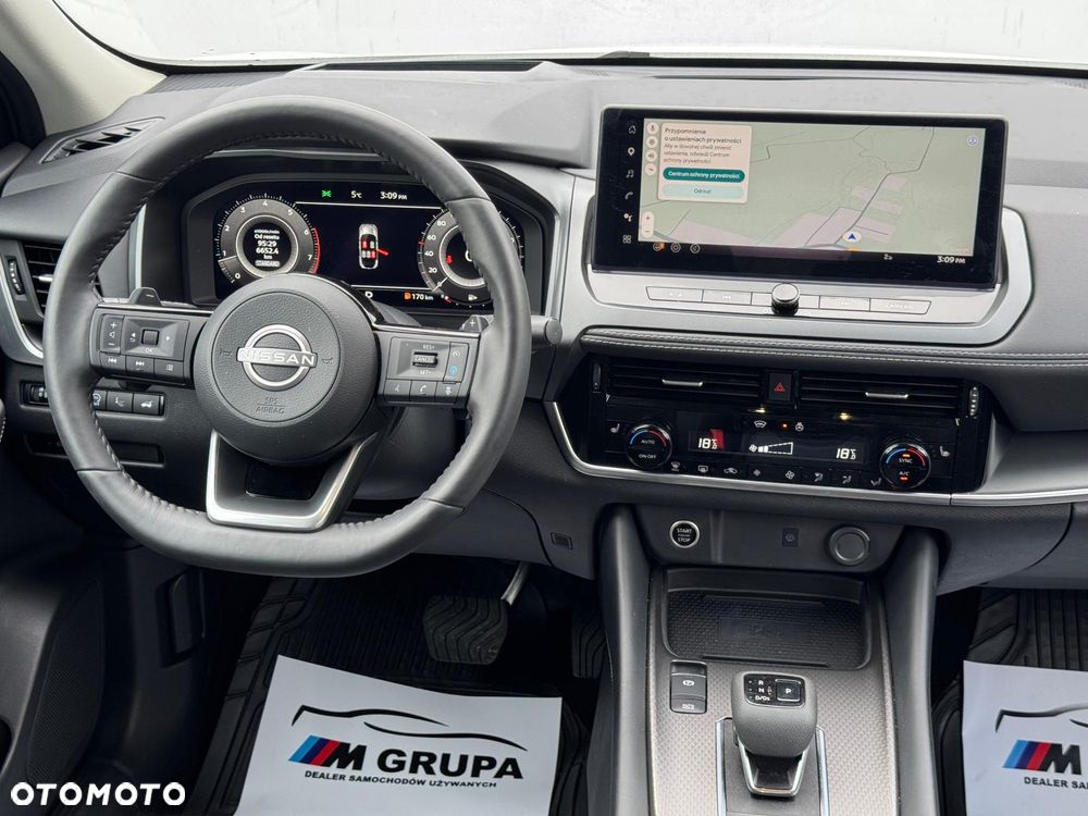 Nissan Qashqai 1.3 DIG-T N-Connecta DCT - 32