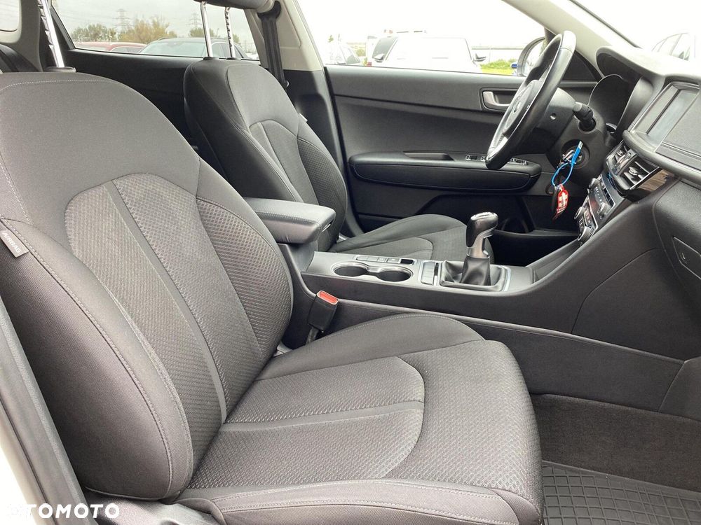 Kia Optima 1.7 CRDI M - 18