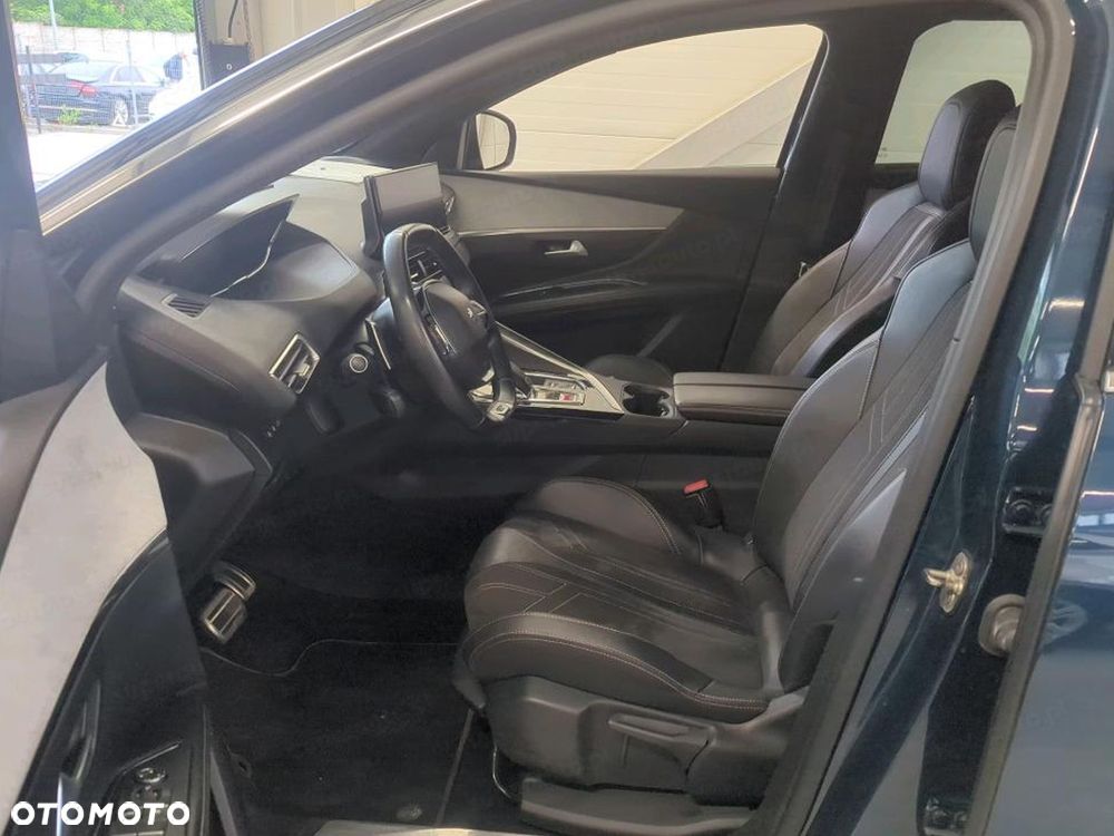 Peugeot 5008 1.6 PureTech GT S&S EAT8 - 6