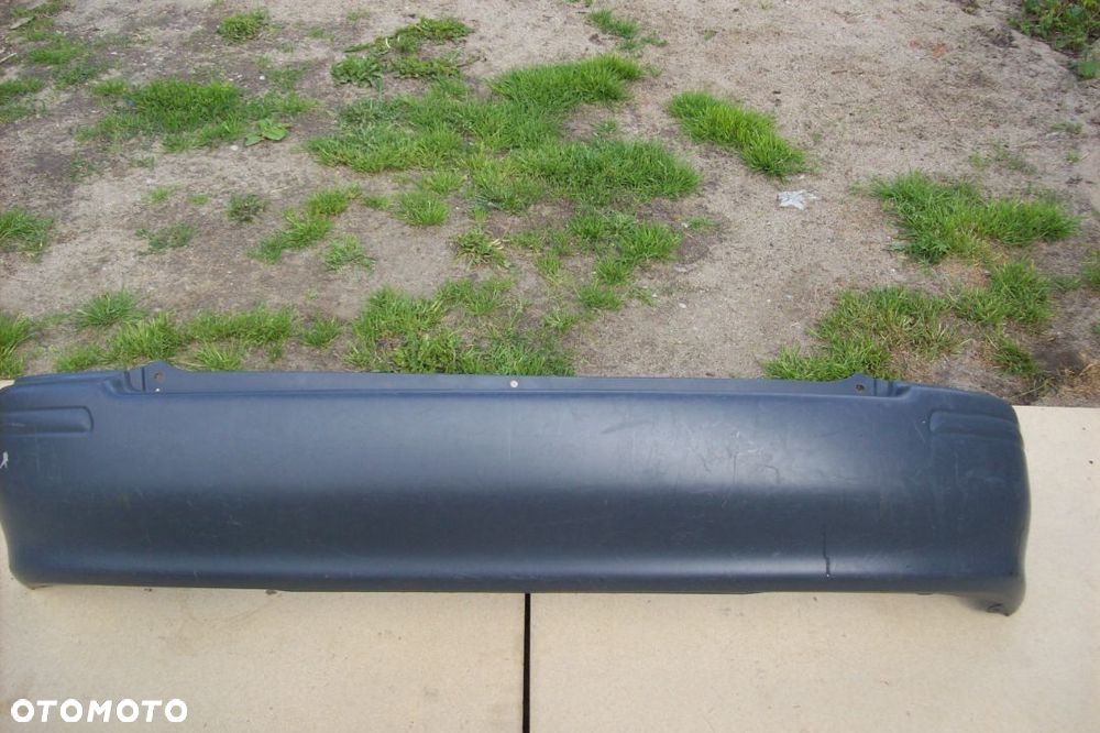 ZDERZAK TYLNY TOYOTA STARLET ROK 96 - 1