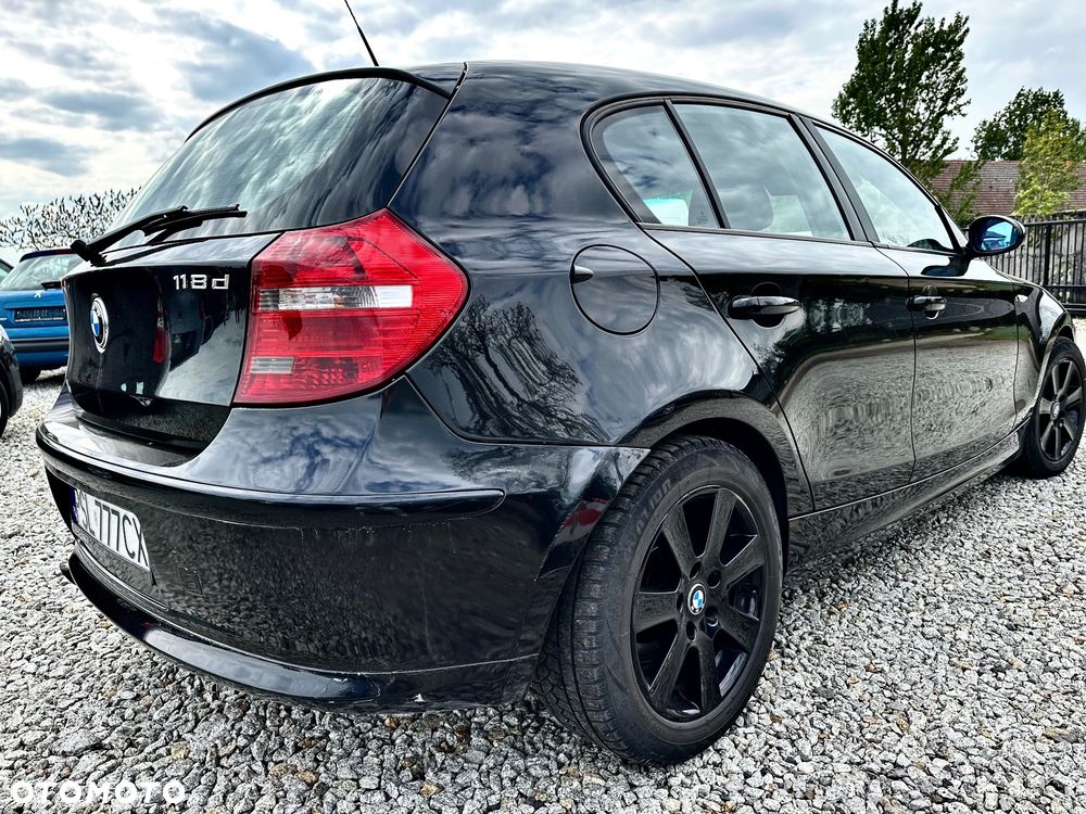 BMW Seria 1 118d DPF - 15