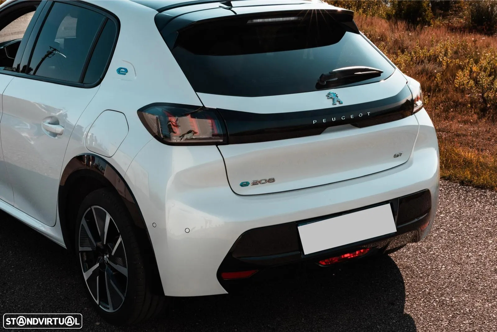 Peugeot e-208 50 kWh GT Pack - 5