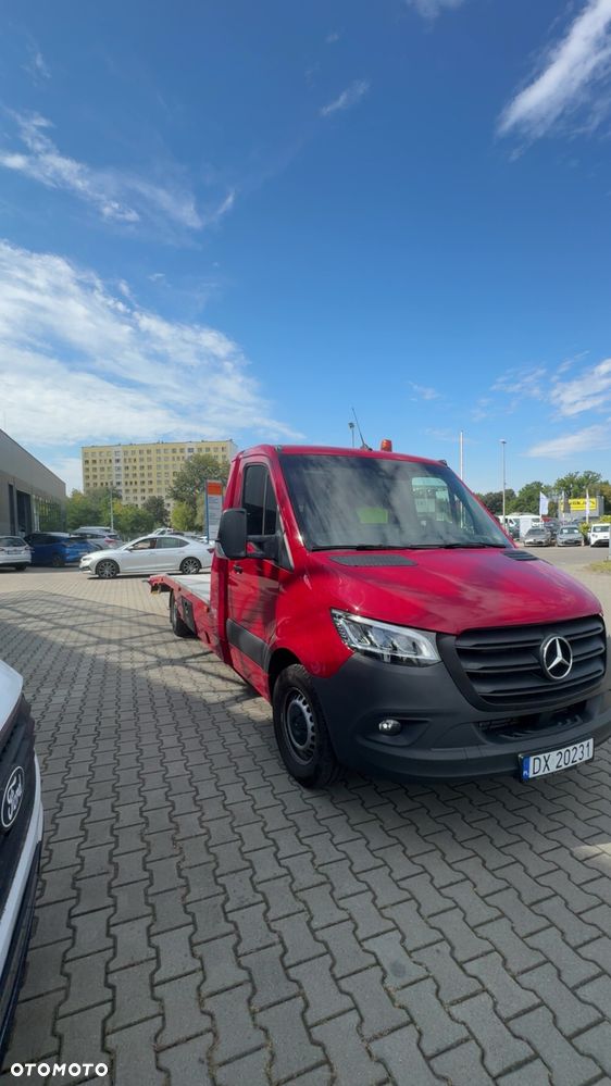 Mercedes-Benz Sprinter - 2