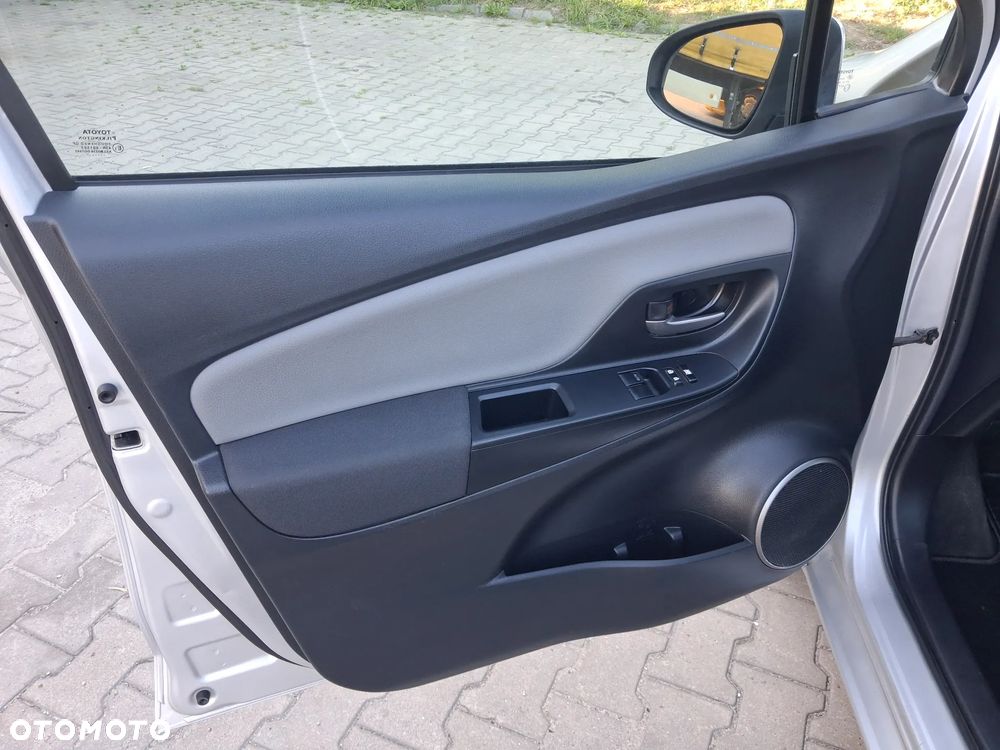 Toyota Yaris 1.0 Premium - 20
