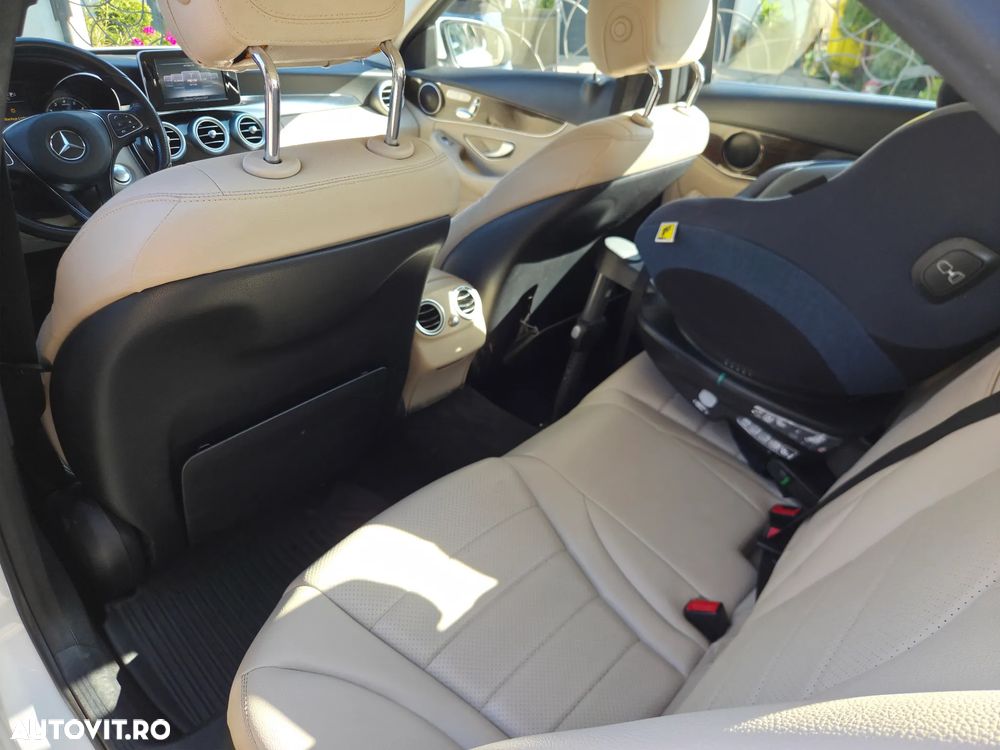 Mercedes-Benz C 300 7G-TRONIC Exclusive - 8