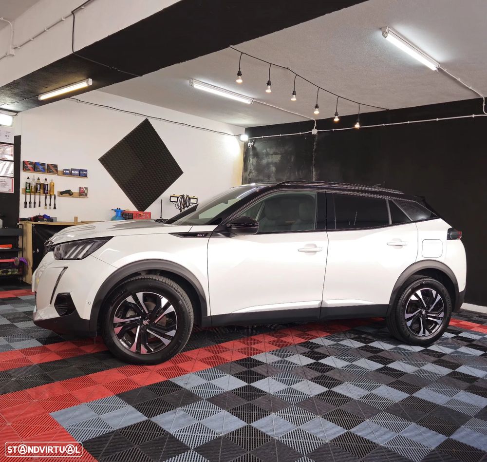 Peugeot 2008 1.2 PureTech GT EAT8 - 5