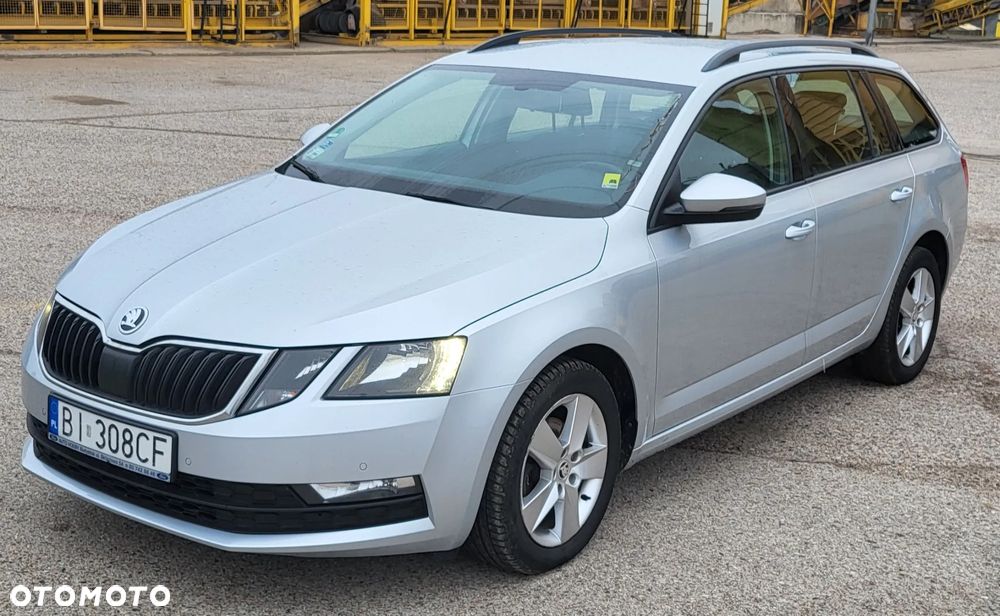 Skoda Octavia - 7