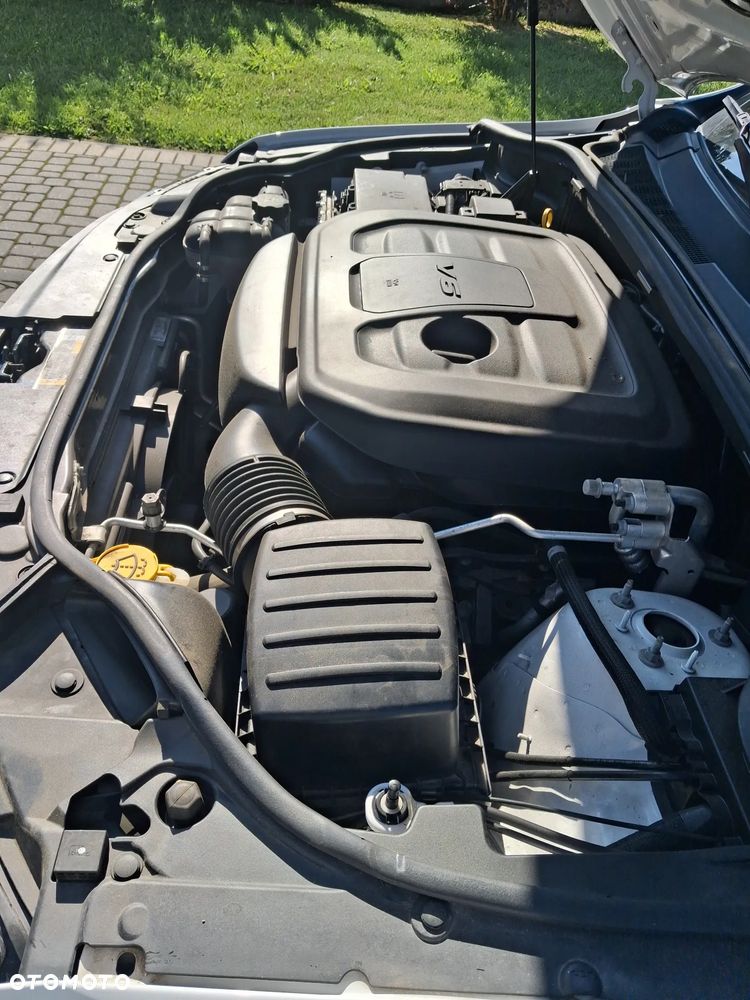 Jeep Grand Cherokee - 17