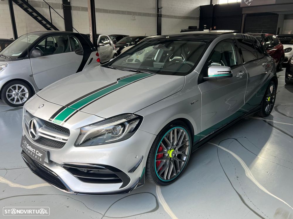 Mercedes-Benz A 45 AMG 4Matic Speedshift 7G-DCT PETRONAS 2015 World Champion Edition - 3
