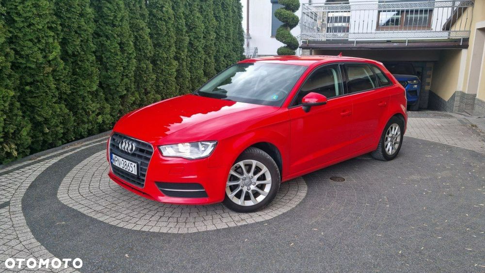 Audi A3 Sportback - 2