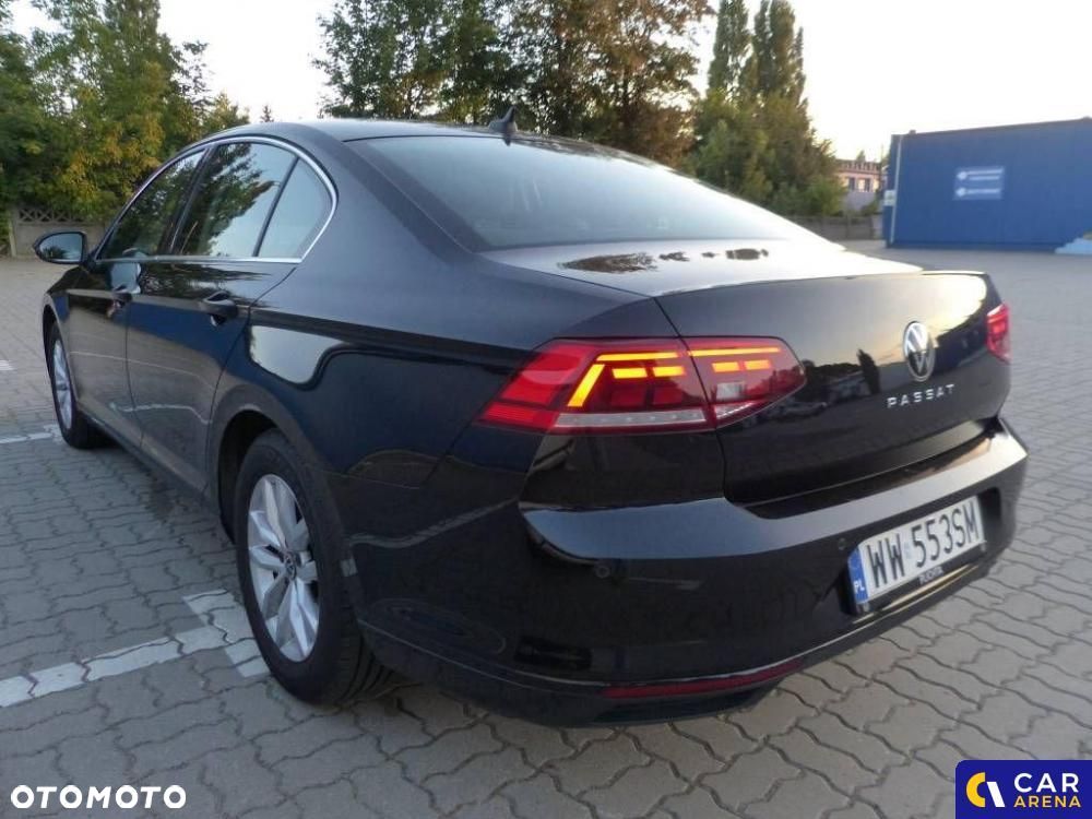 Volkswagen Passat - 5