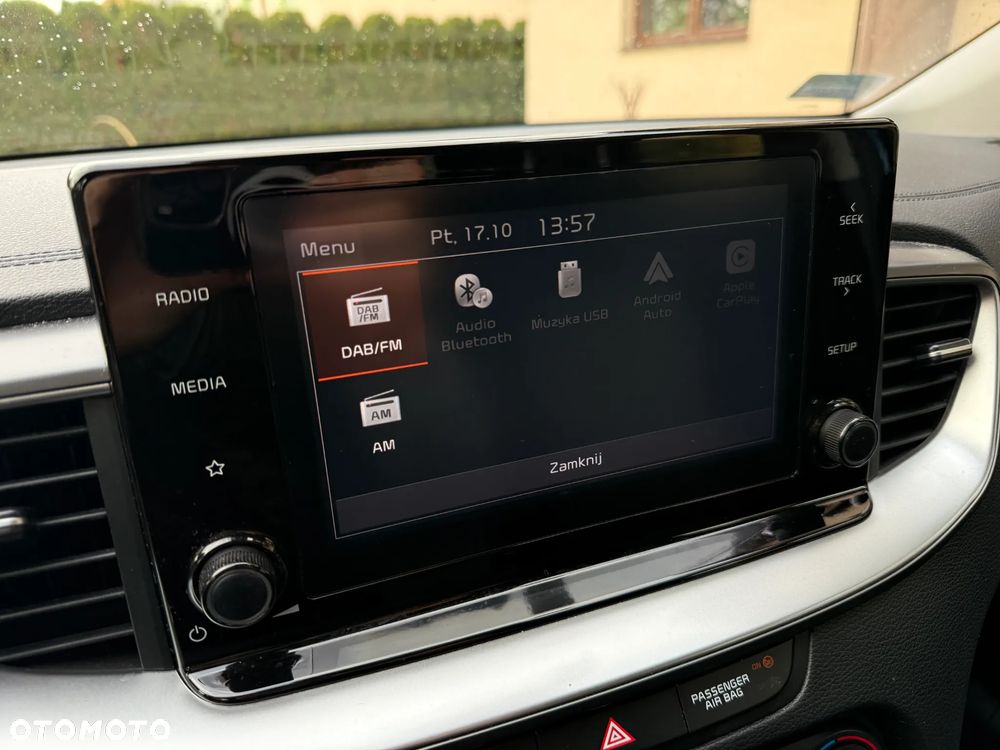 Kia Ceed 1.5 T-GDI M - 24