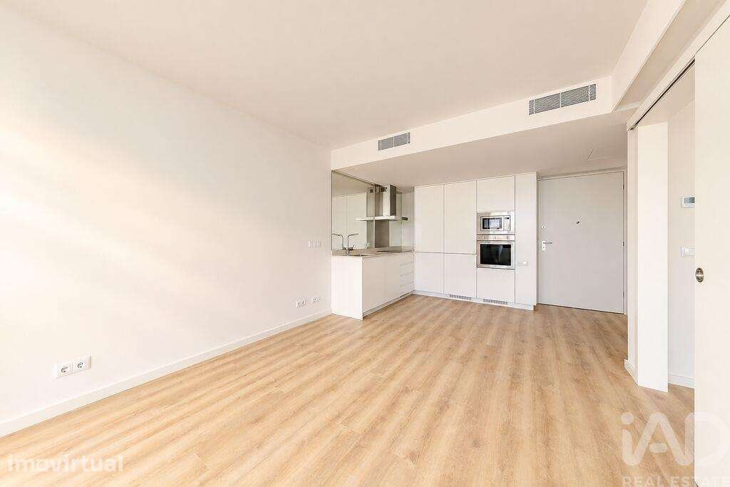 Apartamento T1 em Alvalade de 58,00 m2 - Grande imagem: 2/15
