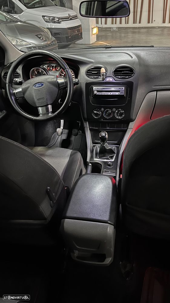 Ford Focus 1.6 TDCi Sport - 10