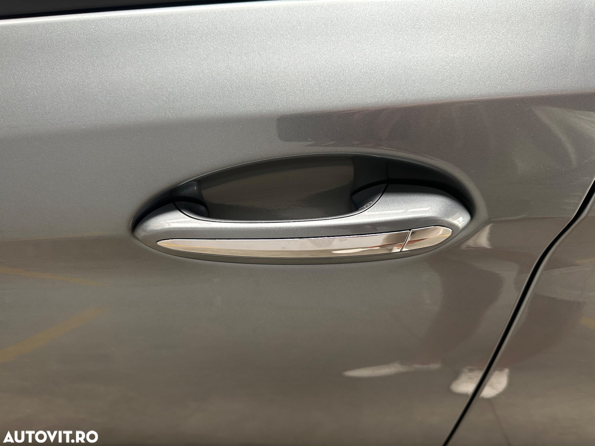 BMW Seria 5 525d Aut. - 25