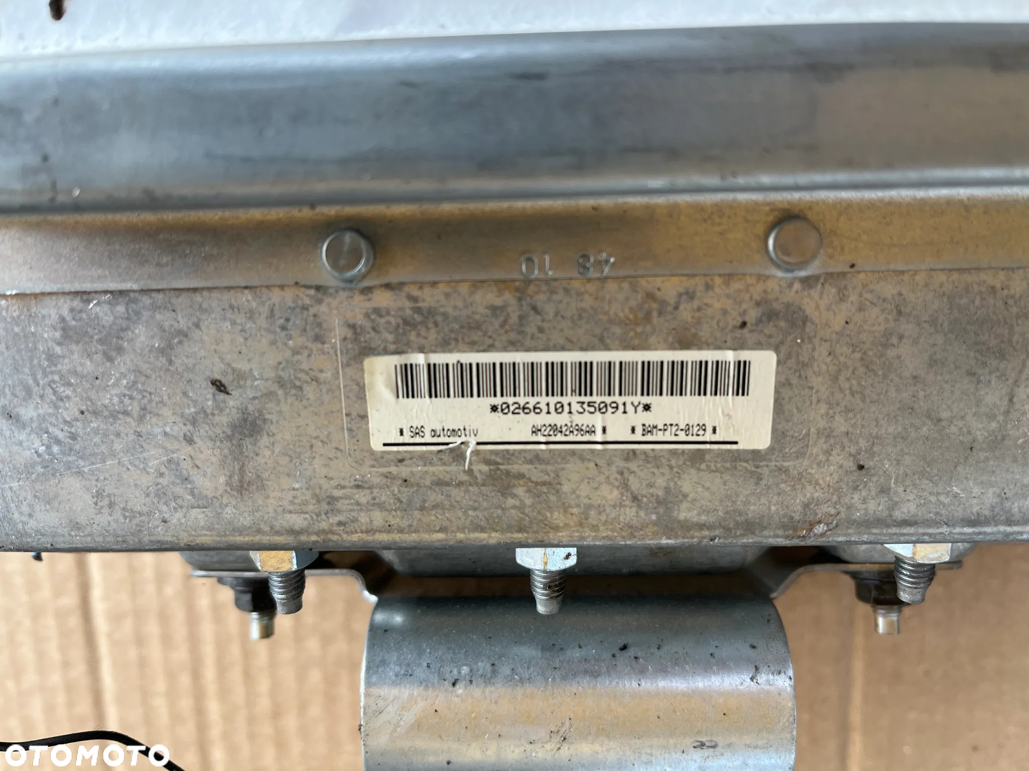 Airbag poduszka powietrzna pasażera kokpitu AH22-042A96 Land Rover Discovery 4 IV - 4