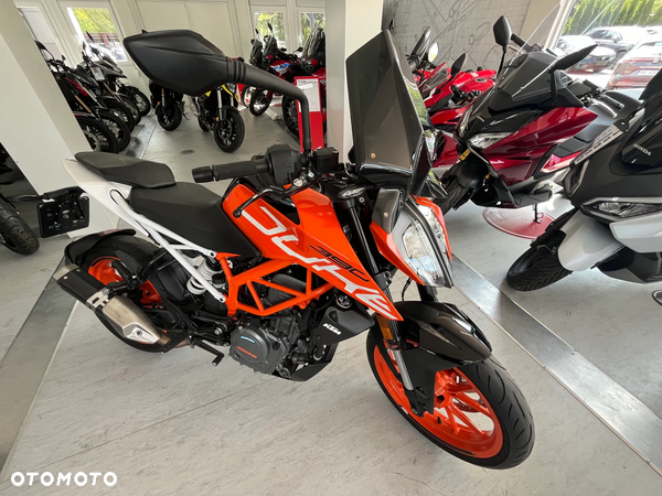 KTM Duke