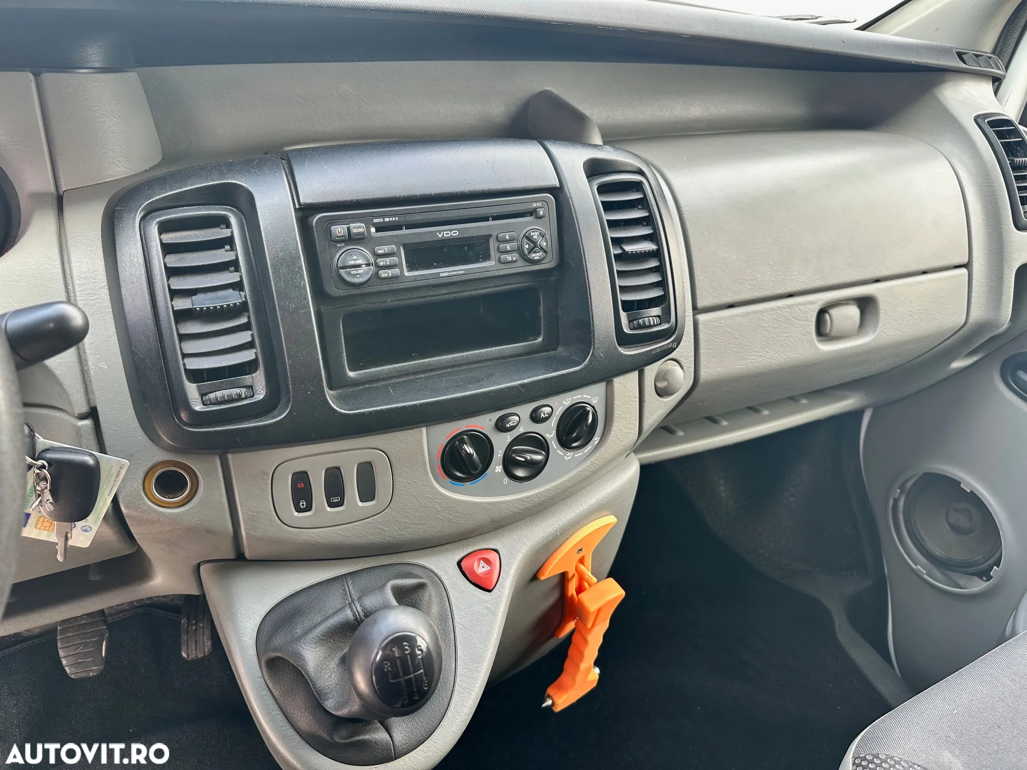Opel VIVARO - 6