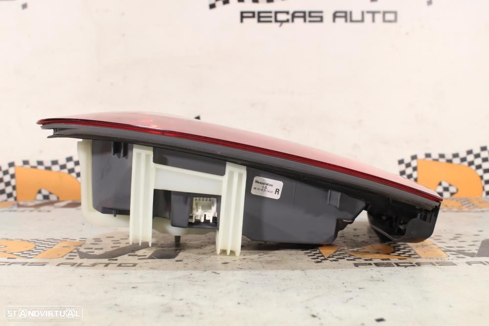 Farolim Direito Mercedes-Benz Glc (X253)  A2539063200 / 629500E13964 - 6