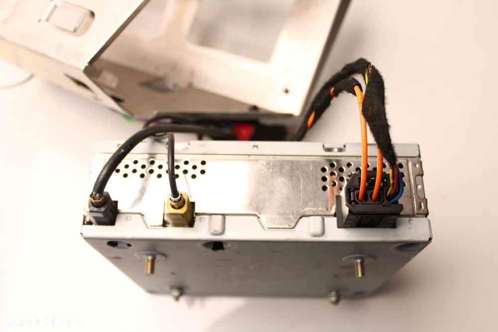 mercedes w220 98r- wzmacniacz dźwięku tuner audio becker a2208701789 - 5