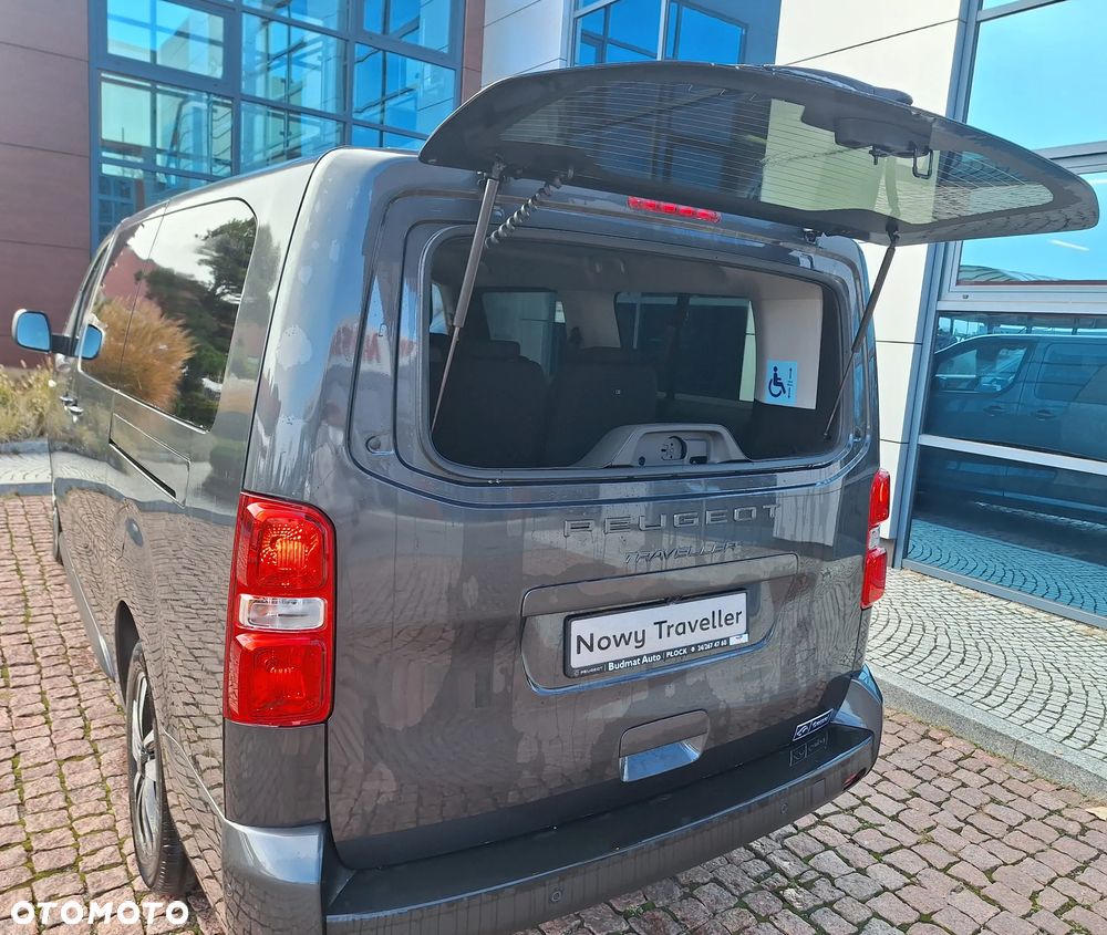 Peugeot Traveller - 27