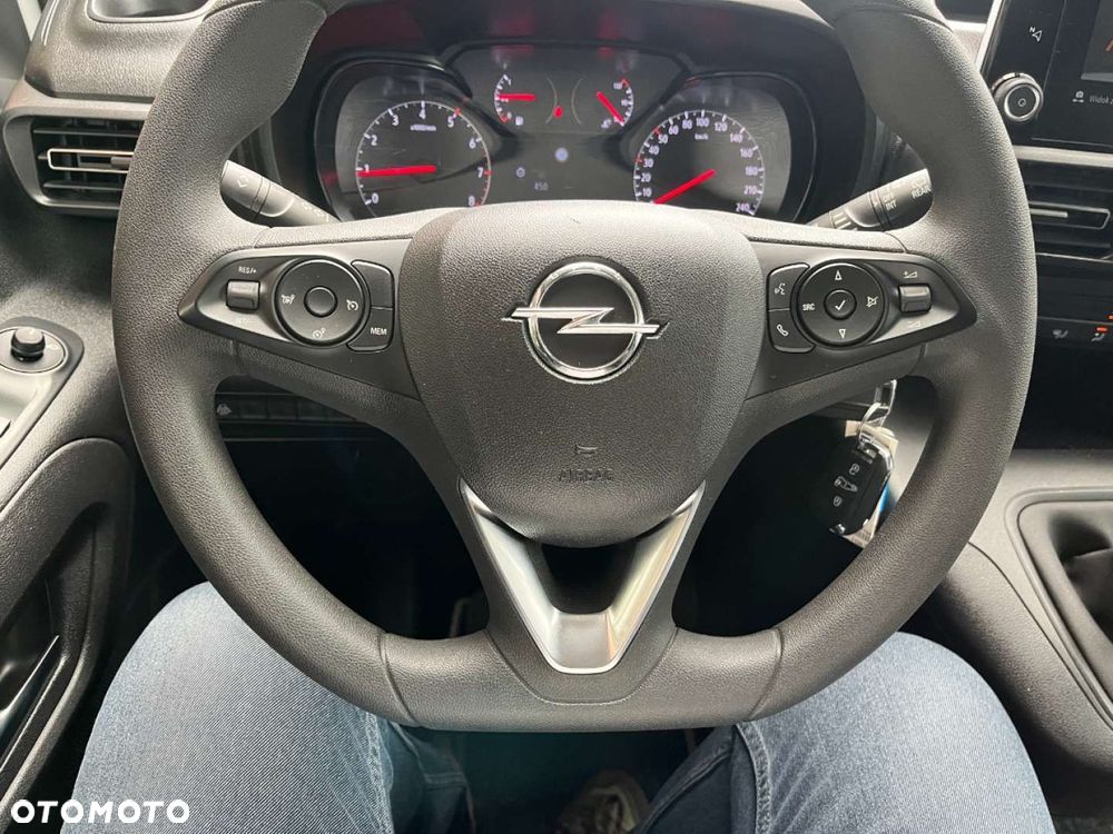 Opel Combo - 18