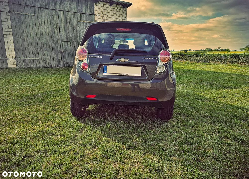 Chevrolet Spark 1.2 LS - 4