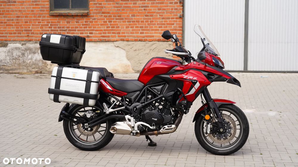 Benelli TRK 502 - 8