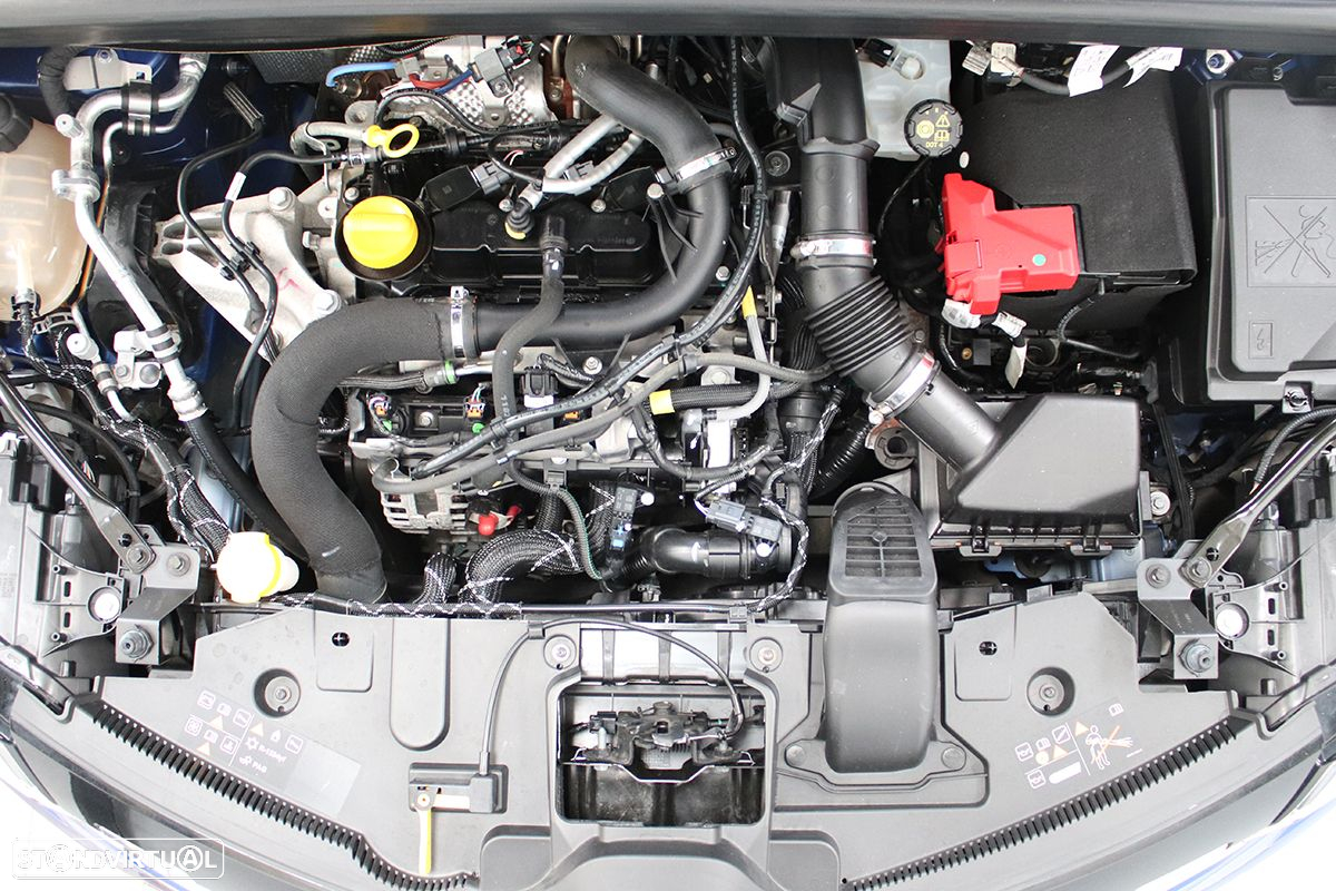 Renault Captur 1.0 TCe Techno Bi-Fuel - 25