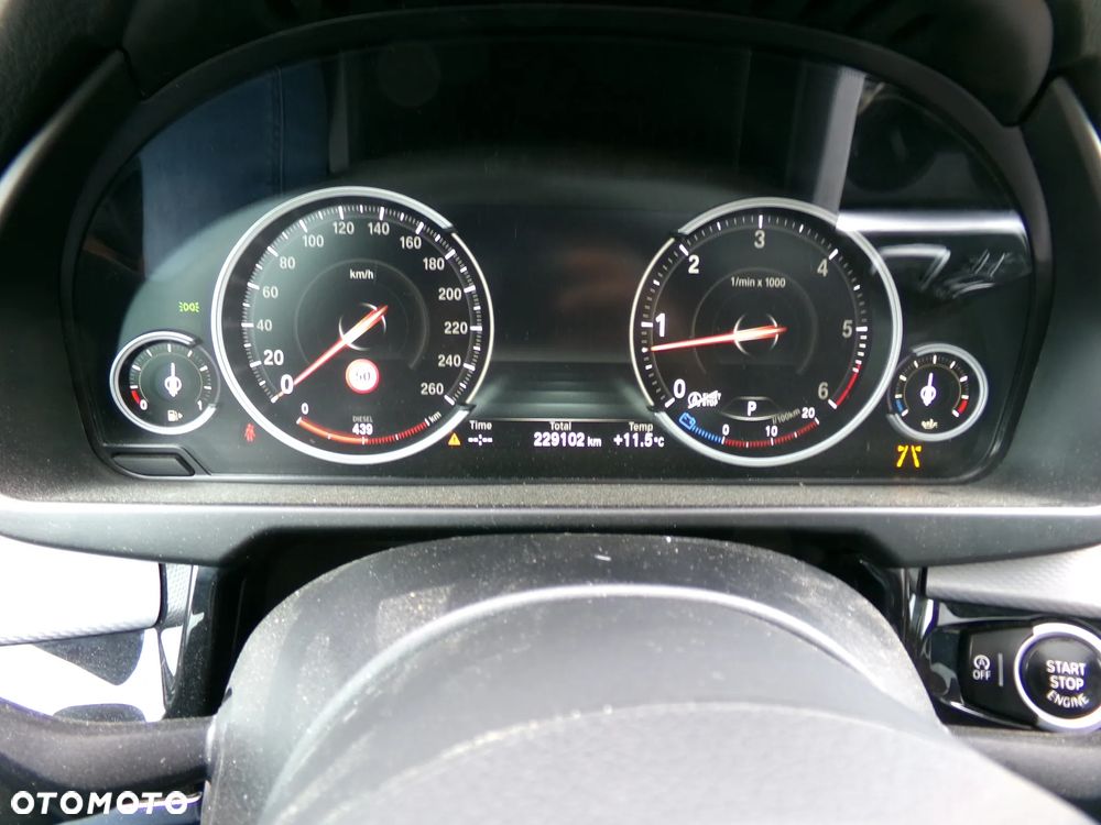 BMW X5 xDrive30d - 9