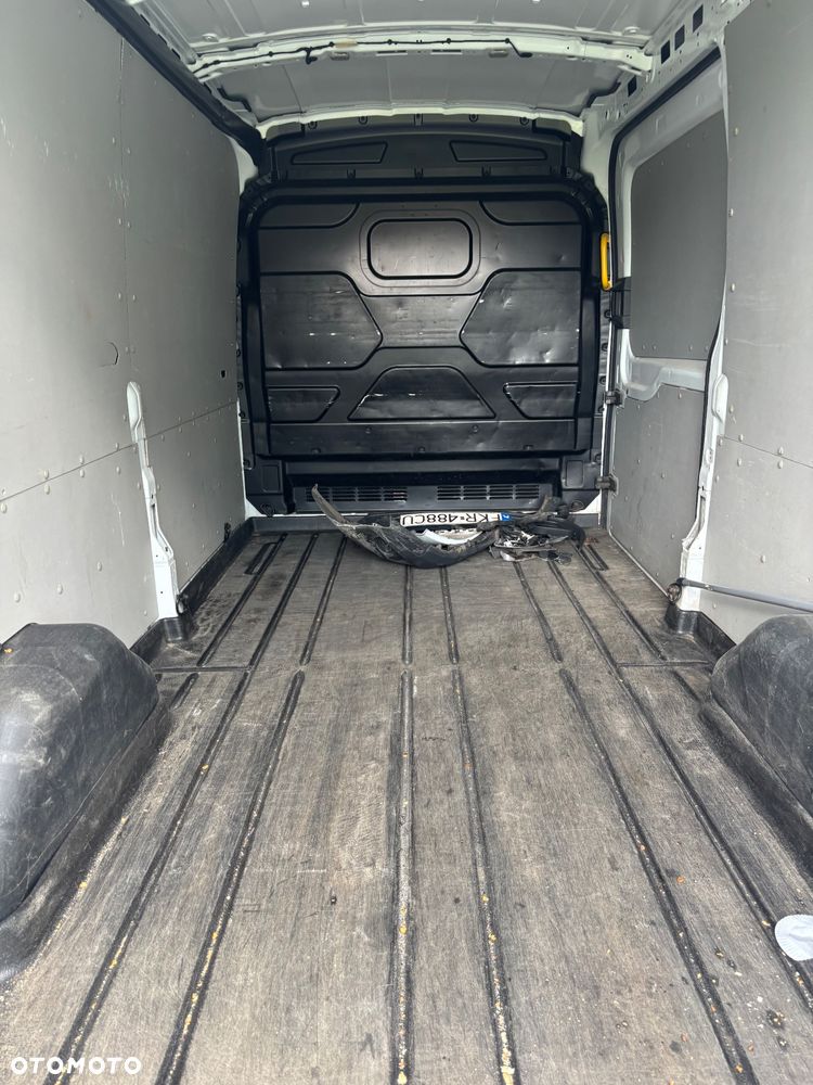 Ford Transit - 9