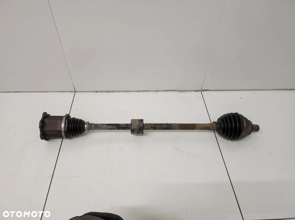 PÓŁOŚ PÓŁOŚKA PRAWA PRZÓD SKODA OCTAVIA III 3 1.0 TSI MANUAL - 1