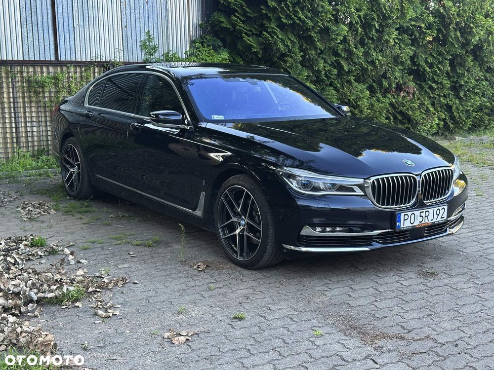 BMW Seria 7 740Le xDrive iPerformance - 4