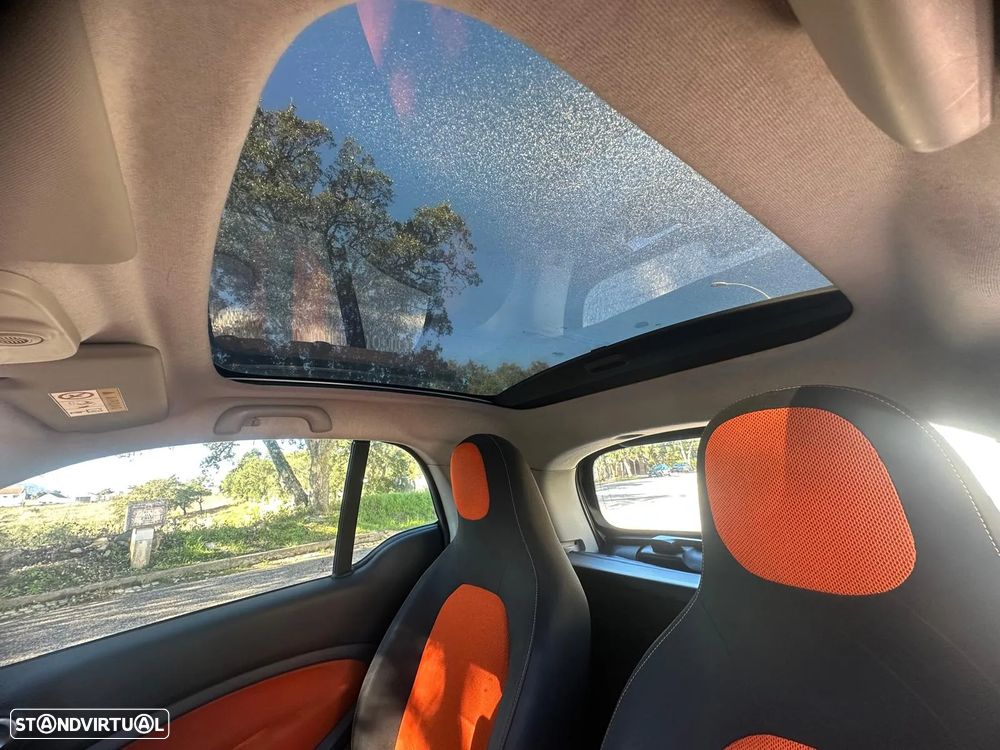 Smart ForTwo Coupé 0.9 Edition 1 90 - 18