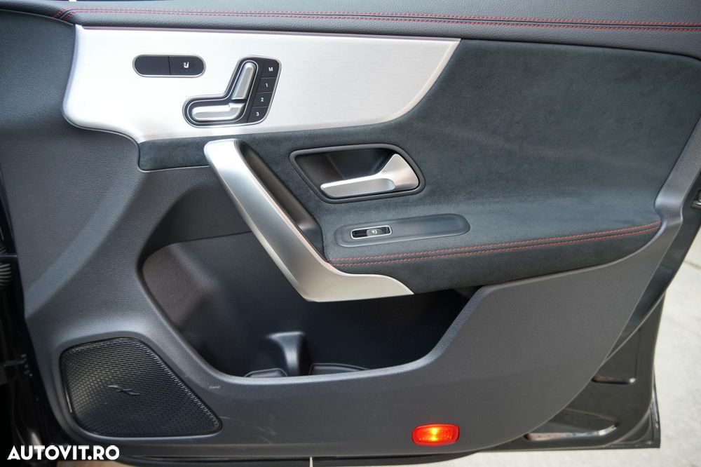 Mercedes-Benz CLA - 21