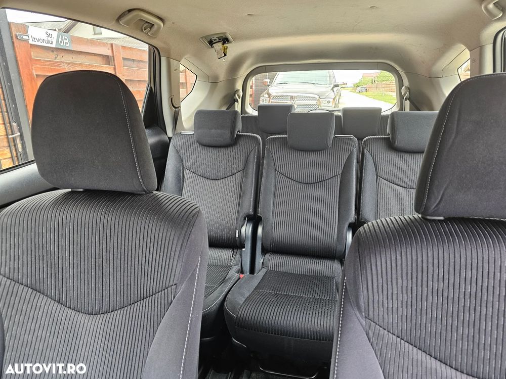 Toyota Prius+ (Hybrid) Comfort - 10