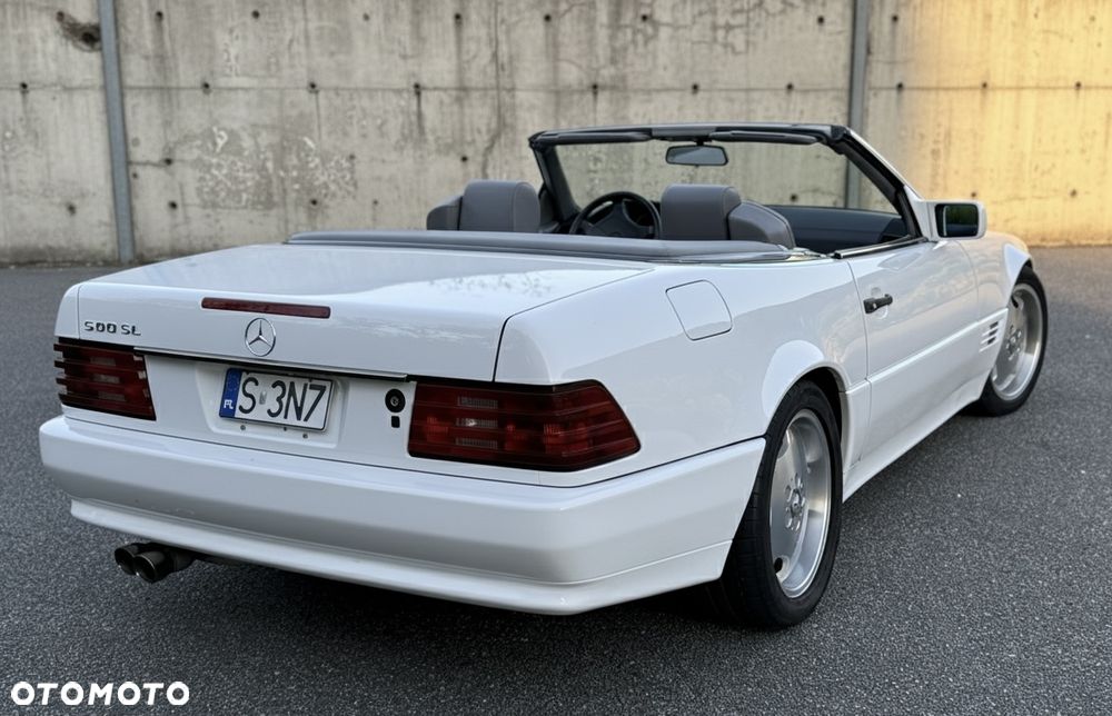 Mercedes-Benz SL - 11