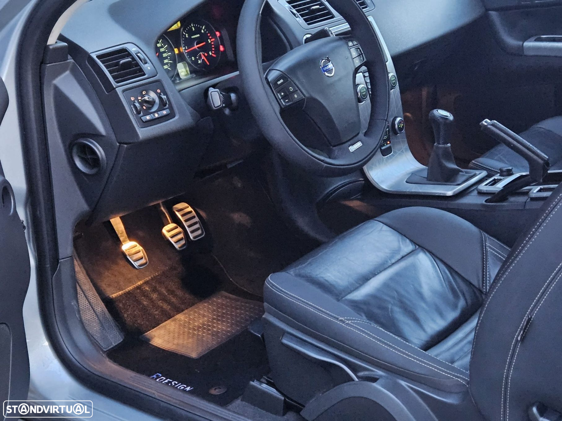 Volvo C30 1.6 D2 R-Design Start/Stop - 14