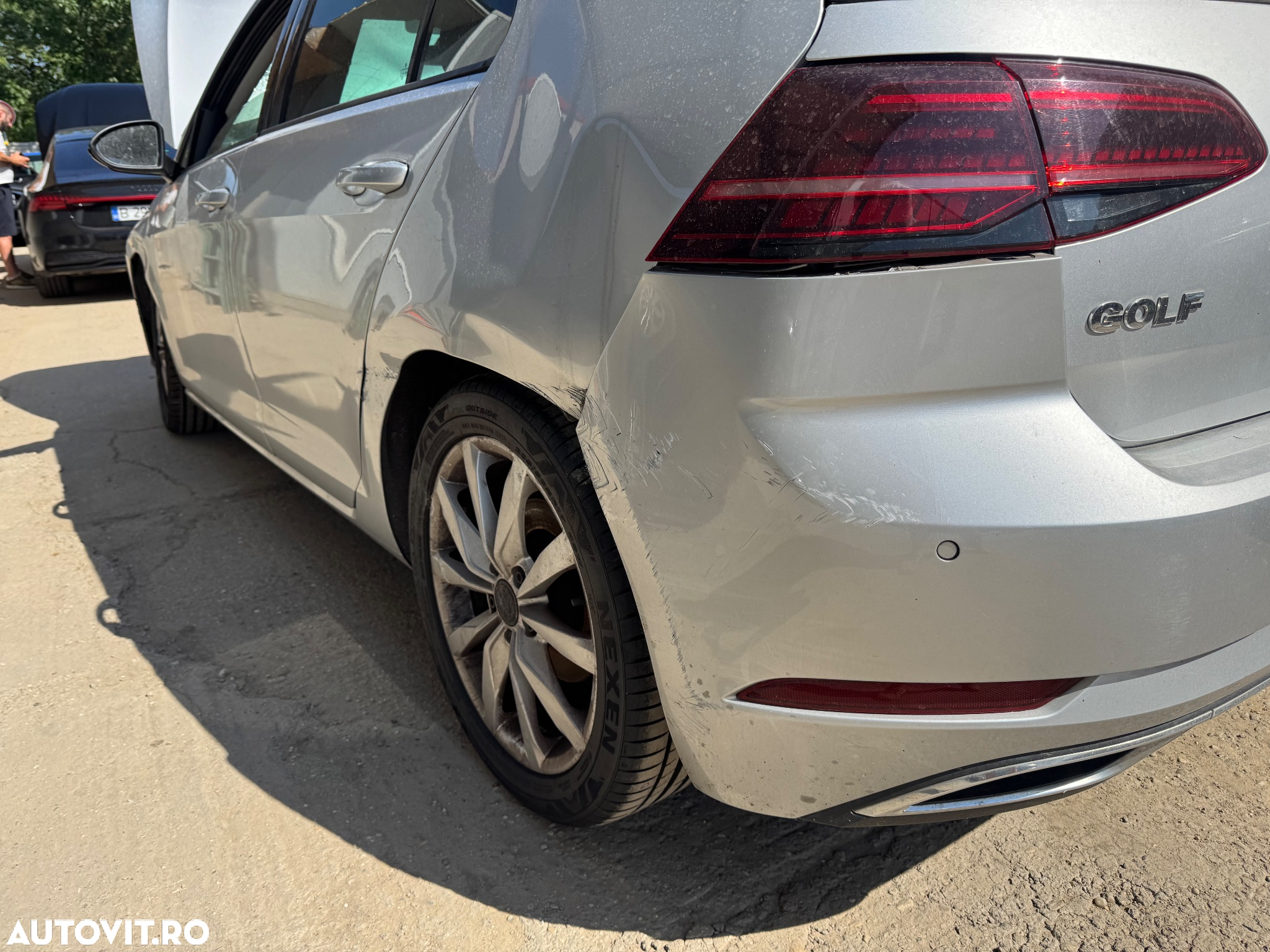 Volkswagen Golf 1.5 TSI DSG Highline - 10