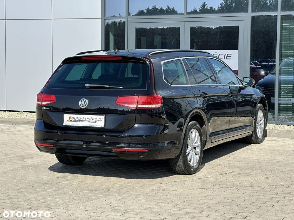 Volkswagen Passat Variant 2.0 TDI SCR Comfortline - 8