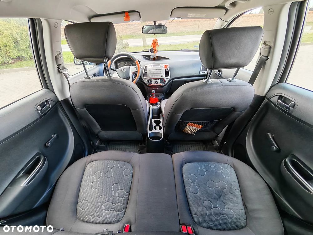 Hyundai i20 1.2 Classic + - 10